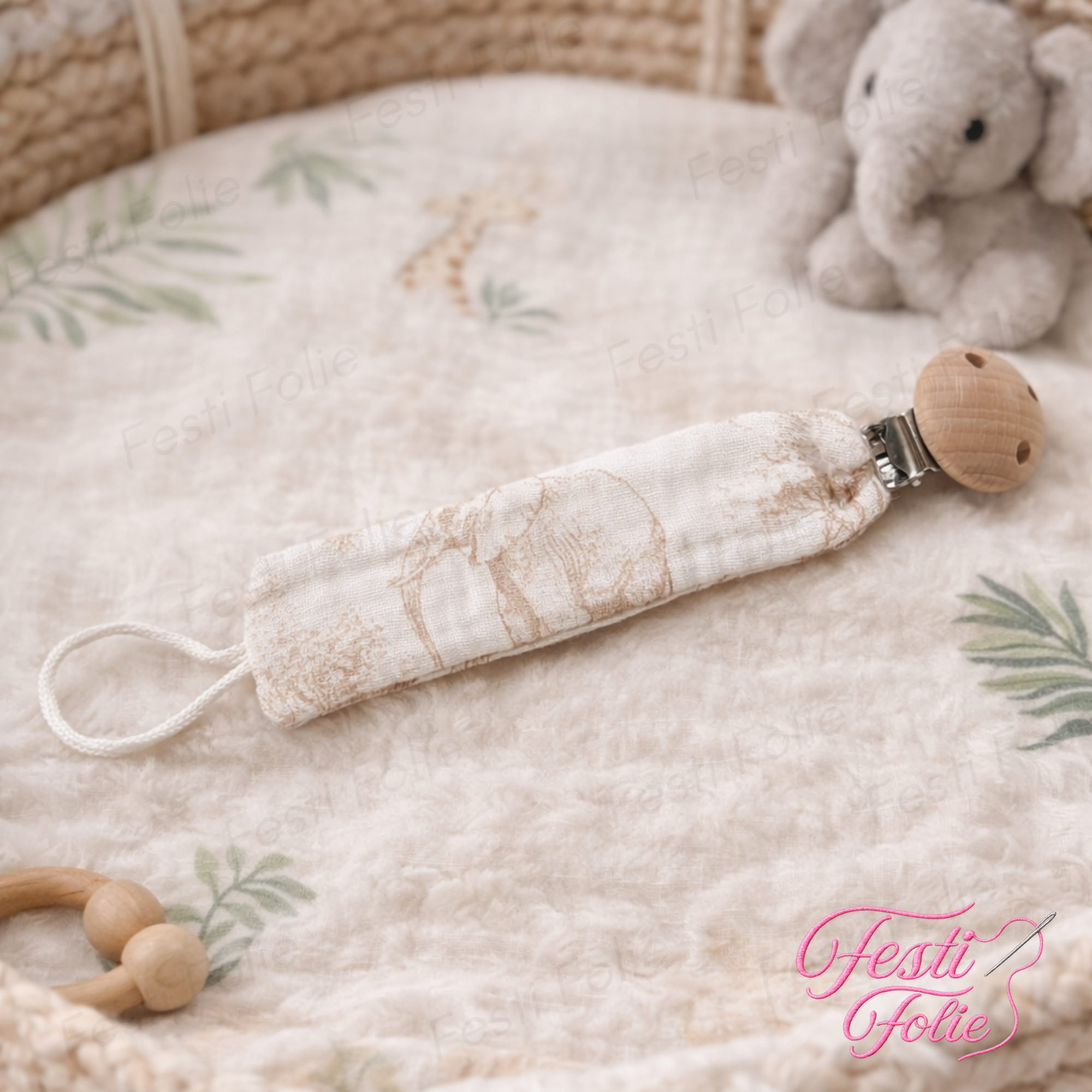 Attache tétine – Safari – Vierge
